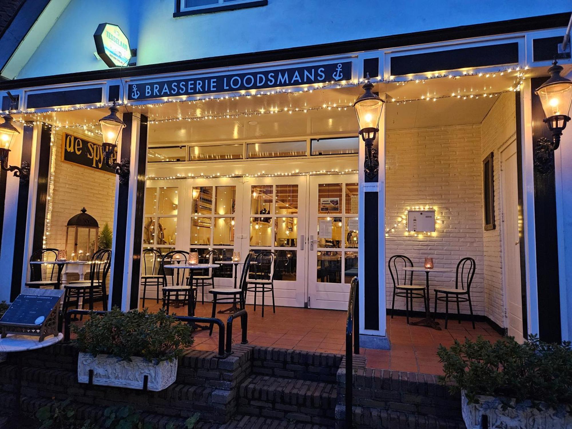 Hotel-Restaurant Loodsmans Welvaren Bv Den Hoorn  Εξωτερικό φωτογραφία