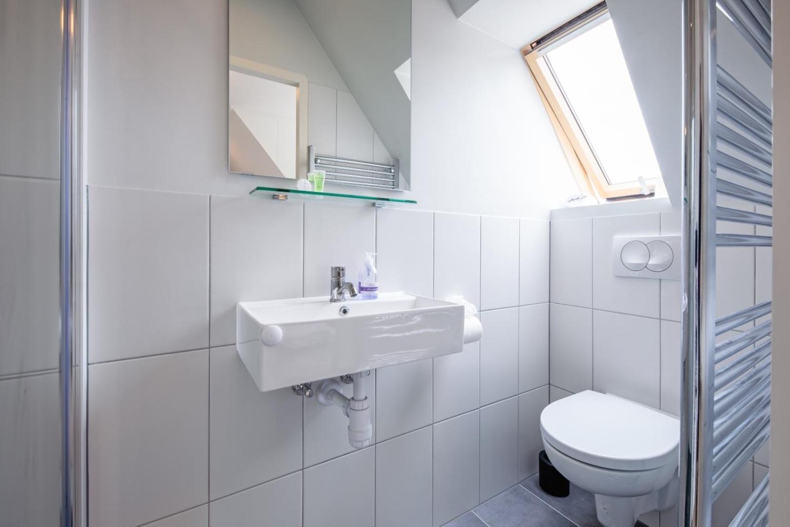 Hotel-Restaurant Loodsmans Welvaren Bv Den Hoorn  Εξωτερικό φωτογραφία