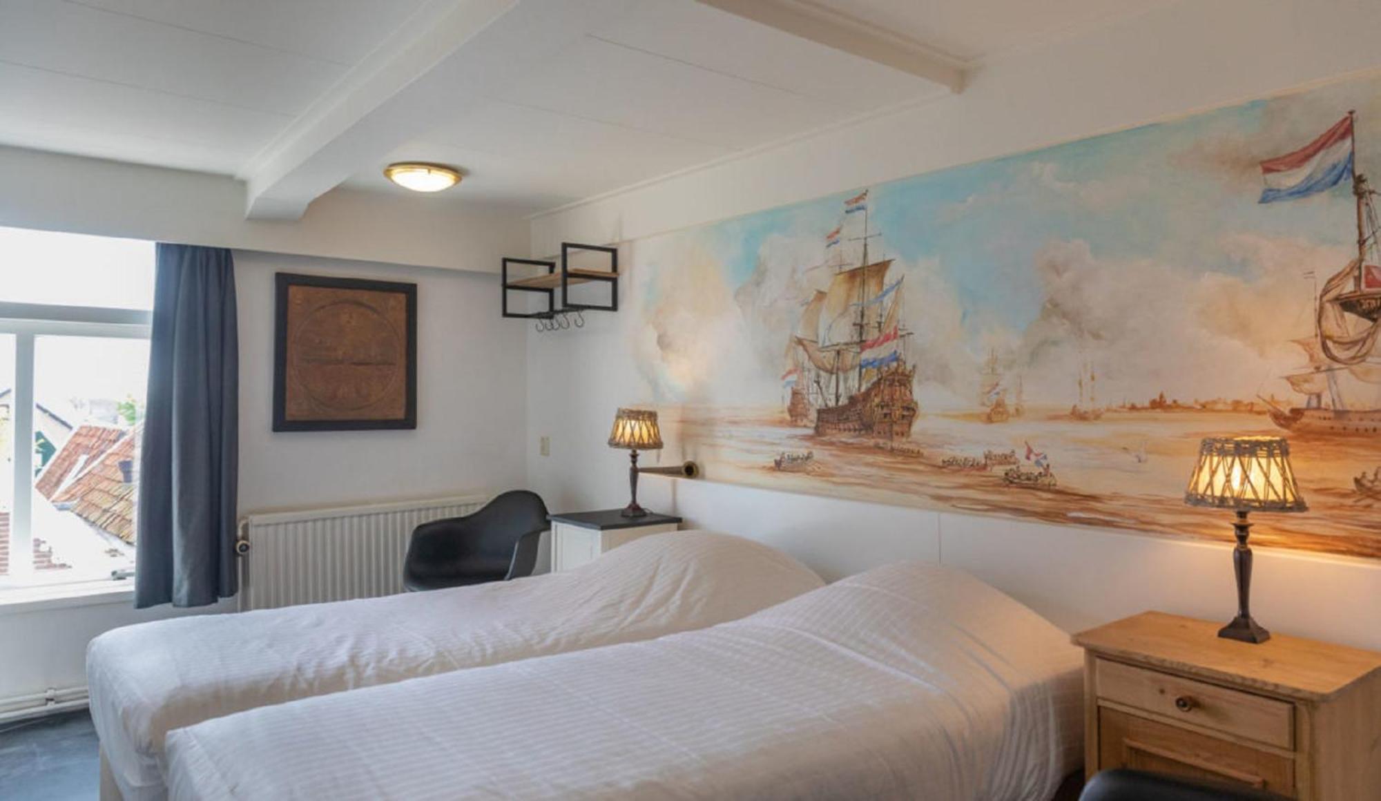 Hotel-Restaurant Loodsmans Welvaren Bv Den Hoorn  Εξωτερικό φωτογραφία