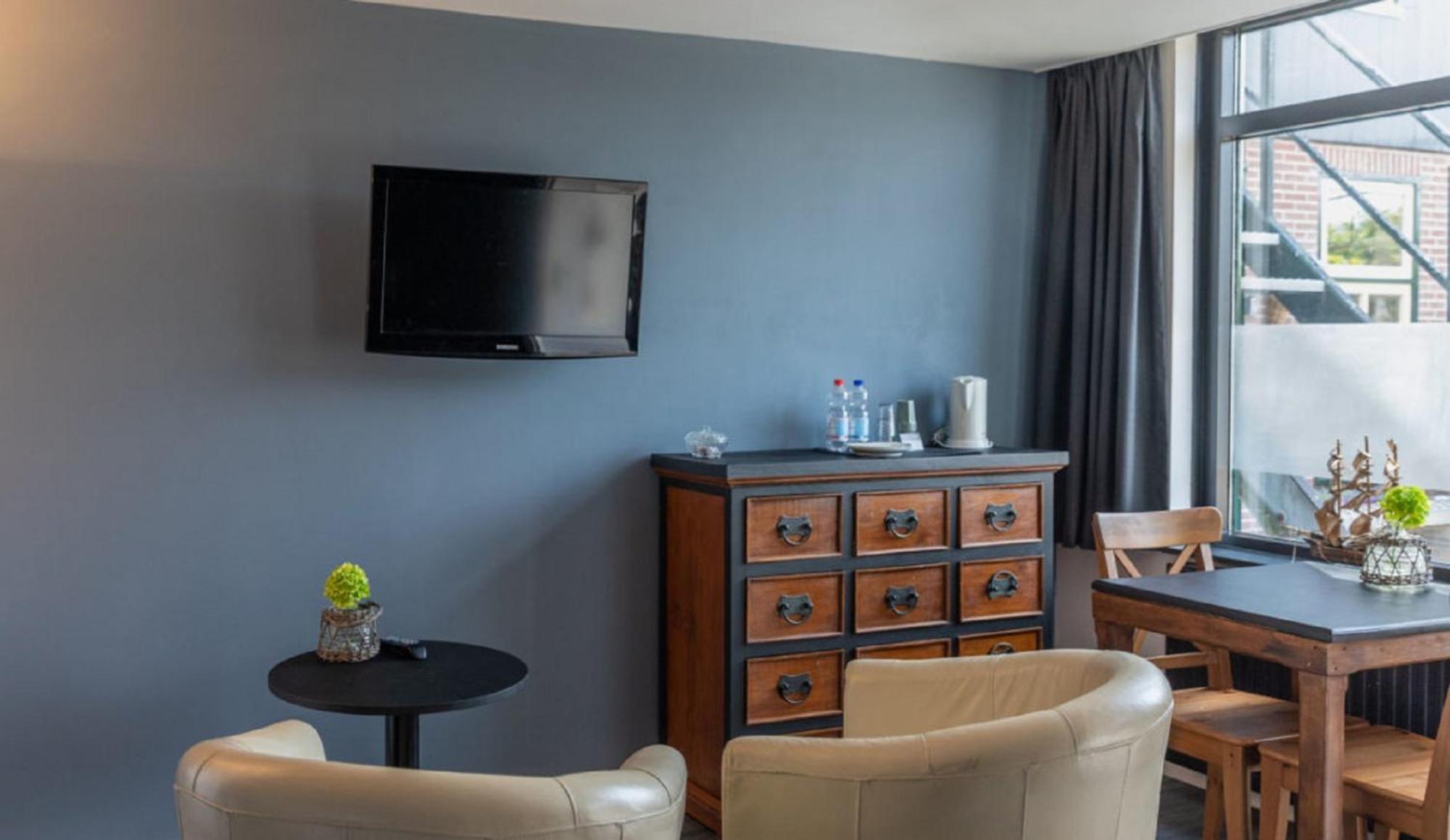 Hotel-Restaurant Loodsmans Welvaren Bv Den Hoorn  Εξωτερικό φωτογραφία